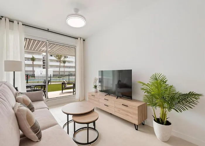 דירה Horus Paradise- Piscina Y Gran Terraza Con Jardin טורה דל מאר